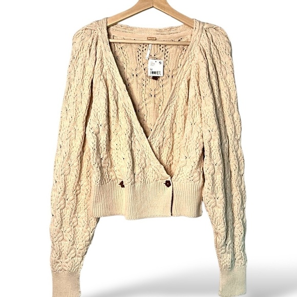FREE PEOPLE Cotton Bonfire Cardigan in Macadamia Button Close Cropped NWT Sz M - Picture 5 of 13